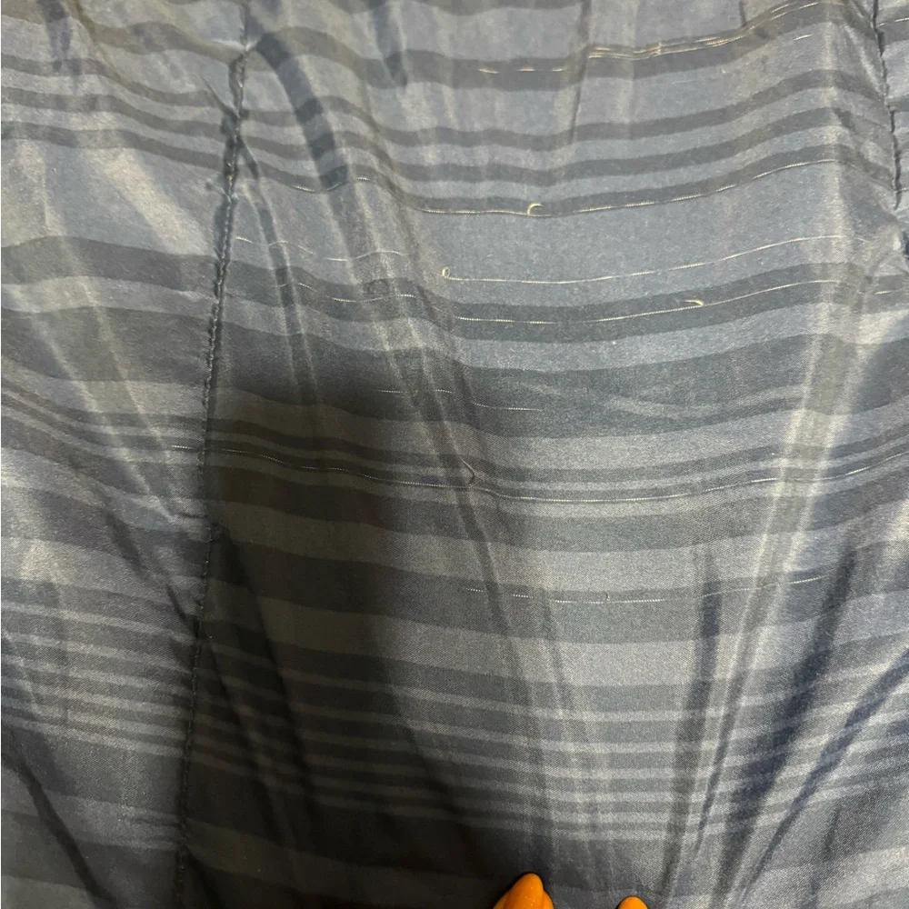 Xl twin Blue comforter